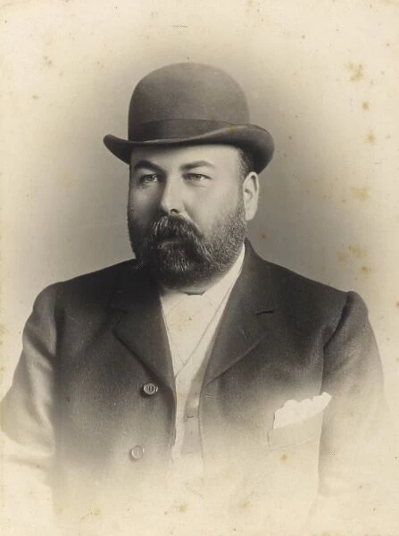 Burly Victorian man in a bowler hat