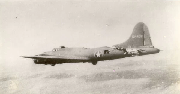 Damaged Boeing B-17F Flying Fortress, 41-24406