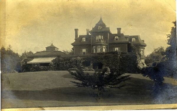 Fine House, Thought to be at Newport, USA