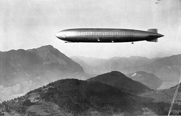 The Graf Zeppelin LZ 127 over Switzerland