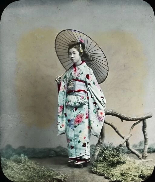Japan - lady wearing kimono