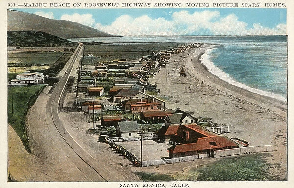 Malibu Beach on Roosevelt Highway - Santa Monica, California