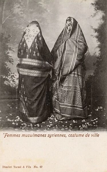Muslim women in Town Costume fully covered - Syria