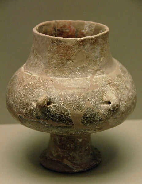 Prehistoric Art. Greece. Handmade vase without decoration