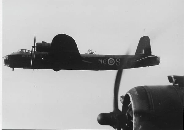 Short S29 Stirling I of No 7 Squadron, flying