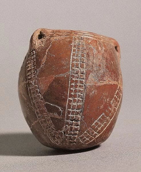 Vase. Neolithic art. Ceramics. Proc: SPAIN. Zuheros. Cave of the Bats