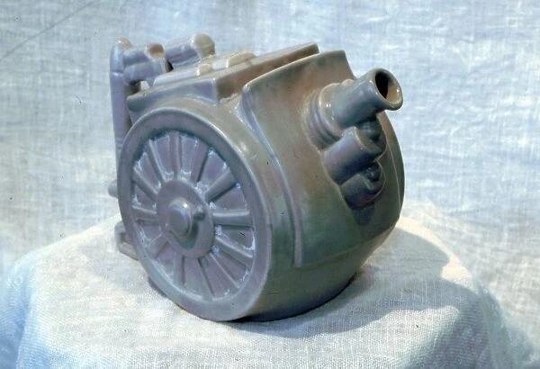 Teapot in the shape of a Howitzer artillery gun, WW1