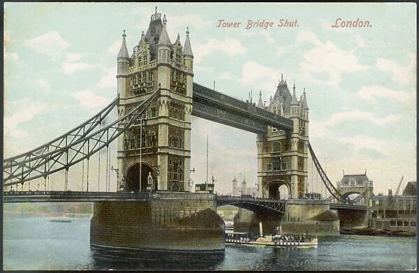 Tower Bridge  /  Look North