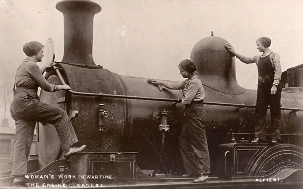 Women War Work WW1 Railways