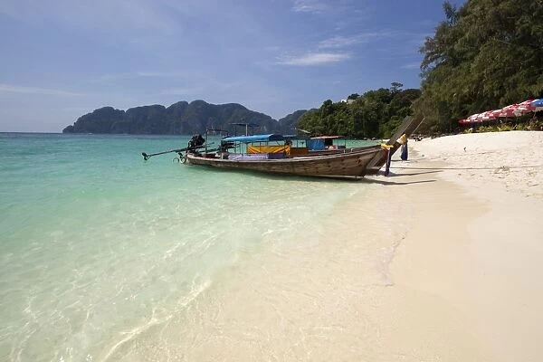 Long Beach with long-tail boats, Koh Phi Phi, Krabi Province, Thailand, Southeast Asia, Asia