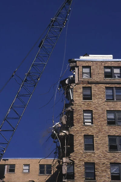 20069058. USA Washington D.C. Demolition of an old building close to Dupont Circle