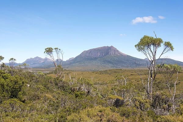 Australia, Tasmania, Cradle Mountain-Lake St Clair National Park. Vistas from Overland Track