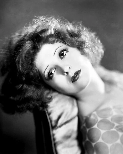 CLARA BOW (1905-1965). American actress