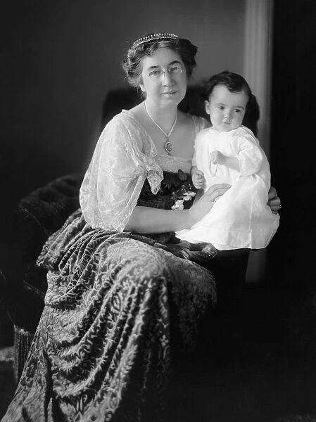 MABEL HUBBARD BELL (1857-1923). Nee Mabel Gardiner Hubbard. American wife of Alexander Graham Bell