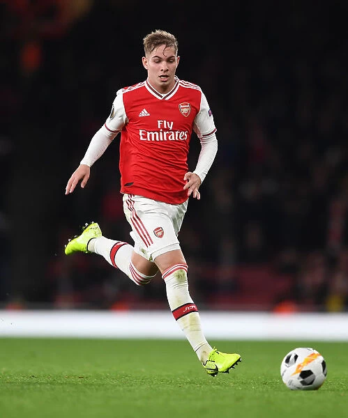 Arsenal's Emile Smith Rowe in Action against Vitoria Guimaraes in the Europa League
