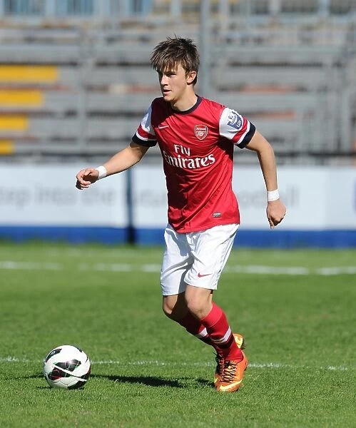 Kris Olsson (Arsenal). Arsenal U19 1: 3 Sporting Lisbon U19. Nextgen Series 3rd Place Play-off