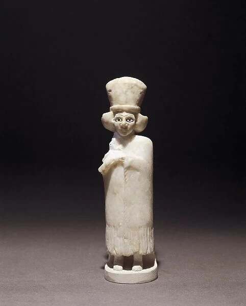 Alabaster statuette in female form, circa 2500 b. c. from Temple of Ishtar at Mari, Tell Hariri (Syria)