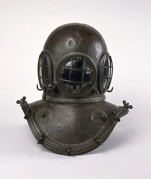 Antique diving helmet, front view