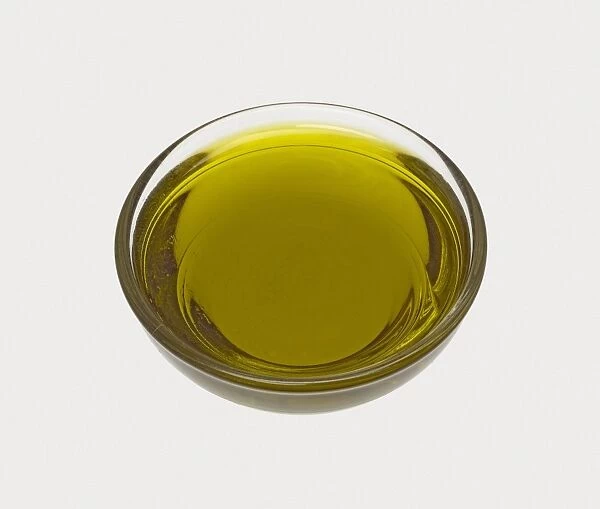 Avocado oil in bowl