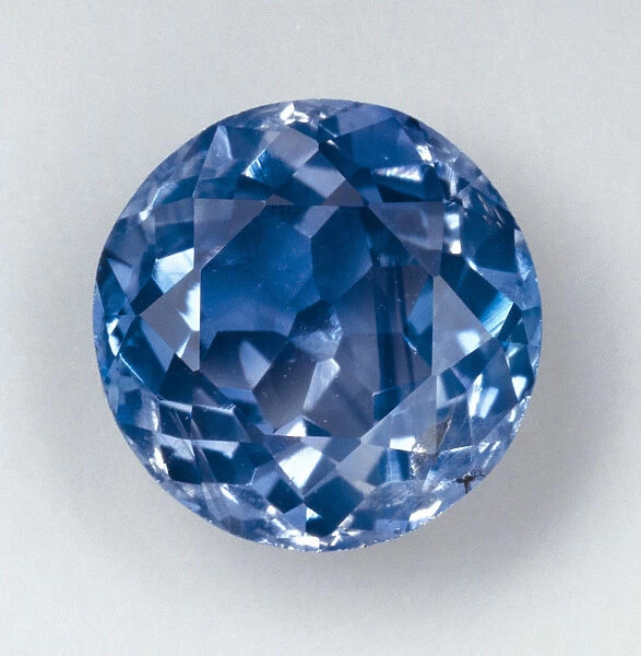 Brilliant-cut Sapphire
