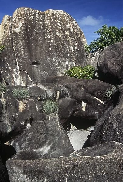 British Virgin Islands, Virgin Gorda Island, The Baths, granitic rocks