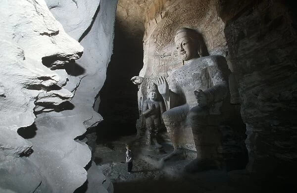 China, Shanxi province, sandstone statue of Buddha in Yungang Grottoes