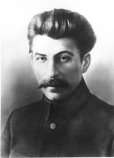 Early portrait of stalin, 1900s