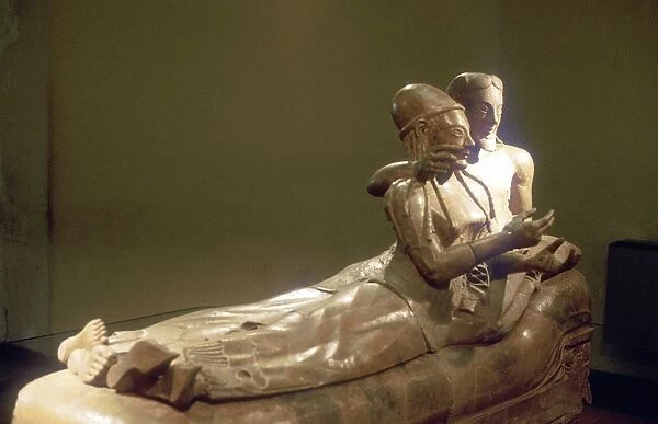 Etruscan Art: Sarcophagus with reclining couple, Cerveteri, Italy, 6th century BC