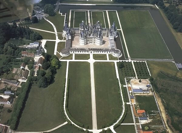 France, Loire Valley, Centre (Val de Loire) Region, Loir-et-Cher, Castle of Chambord