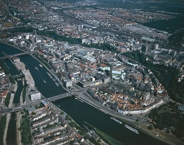 Germany, Aerial view of Bremen and Weser river