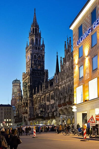 Germany, Bavaria, Munich, Marienplatz, Neues Rathaus