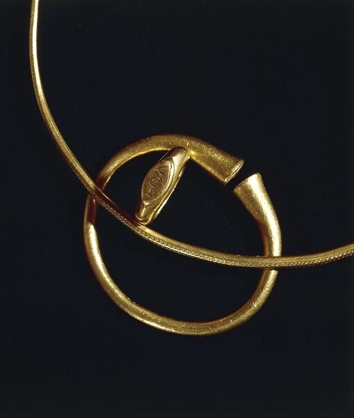 Gold collar, ring and bracelet, detail with incised name Heva, from princely burial of Germanic warrior