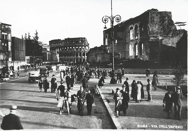 Italy, Rome, Via Dell Impero with Colosseum in background, 1935