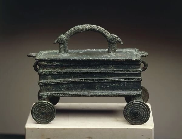 Jewelry box, from Oschiri, province of Olbia-Tempio, Italy