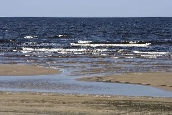 Latvia, Vidzeme, Jurmala Beach on Baltic Sea shore