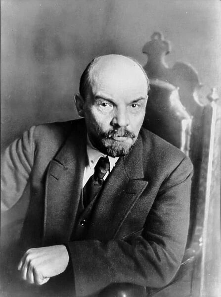Lenin in moscow on march 2-6, 1919