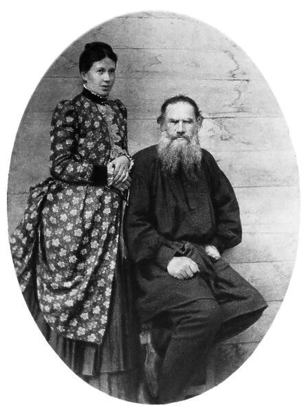 Leo tolstoy with his wife sofia tolstoya at yasnaya polyana in 1887