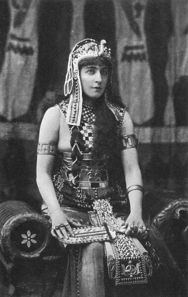 Lillie Langtry (1853-1929) as Cleopatra, c1885. English society beauty and actress