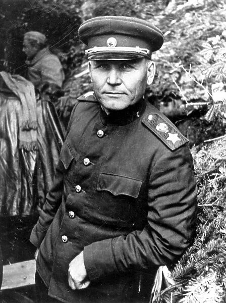 Marshal ivan konev-- 19th army commander
