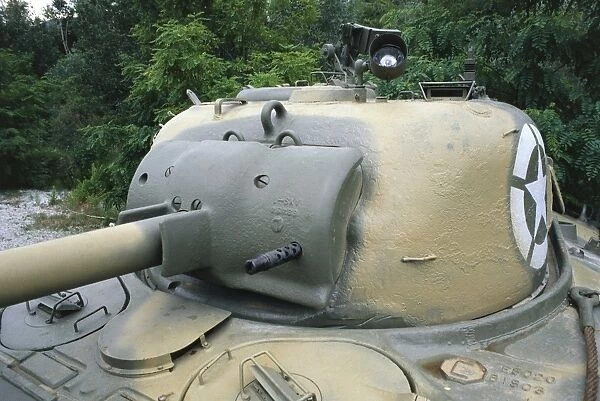 Medium Tank M4 Sherman, 1943
