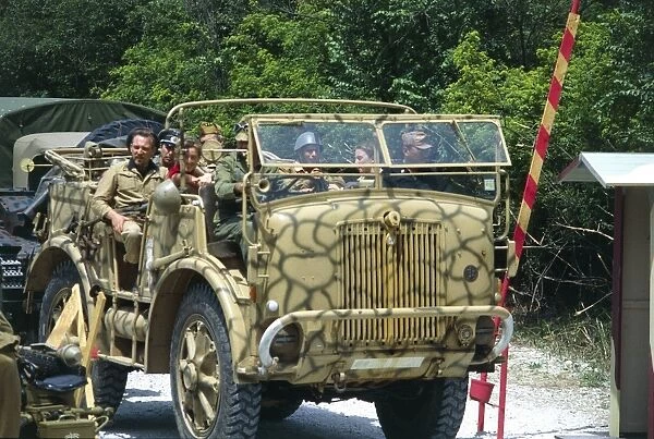 Meeting of military vehicles, Fiat SPA TM40, 1940