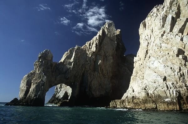 Mexico, Baja California Sur, Cabo San Lucas, El Arco, rock formation at Lands End