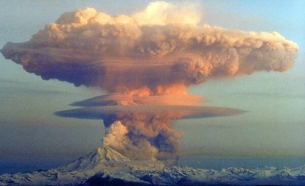 Mount Redoubt eruption (April 21st, 1990)