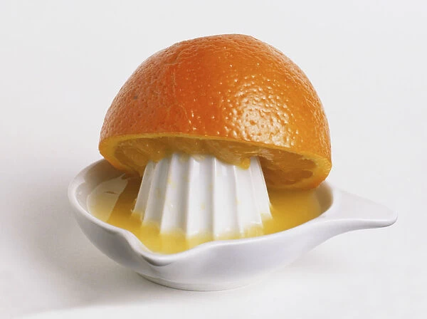 Orange squeezing
