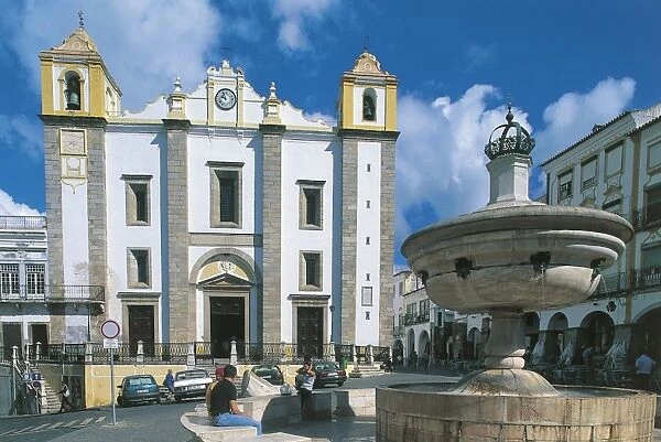 Portugal - Evora. Giraldo Square and St Antons church