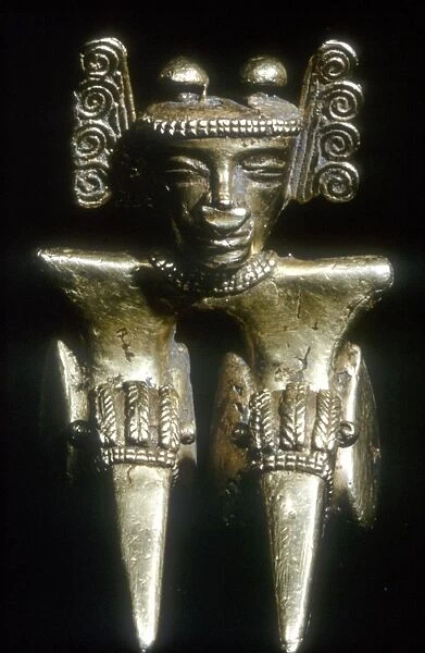 Pre-Columbian: Columbia, Quimbaya. Seated figure, 14-15th century, gold