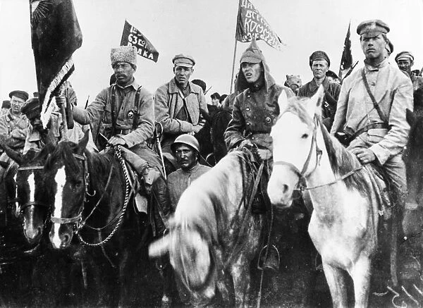 Red army soldiers of the first cavalry army, commanded by semyon budyonny (budenny) at a rally in 1920, russia, civil war