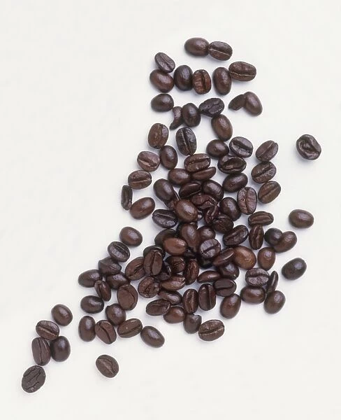 Roasted coffee beans, close-up
