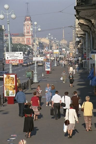 Russia, St Petersburg, the busy Nevskiy prospekt, with the Duma tower on the left and the Admiralty in the background