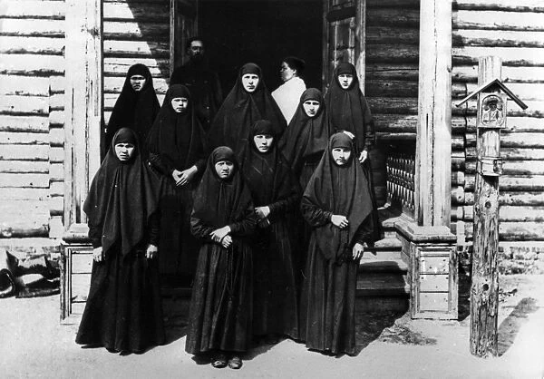 Russian orthodox lay sisters at the st, nicholas convent, nizhni novgorod, late 19th century